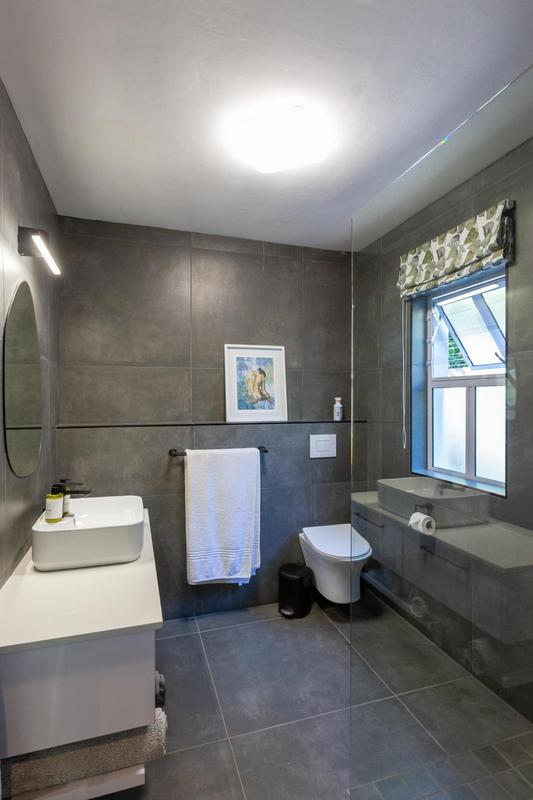 To Let 3 Bedroom Property for Rent in Hout Bay Western Cape